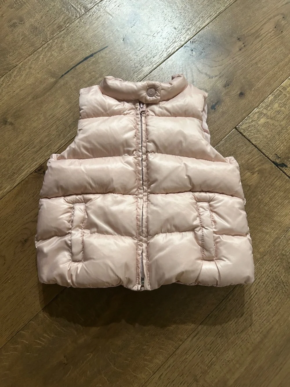 Gap Primaloft Vest - Light Pink